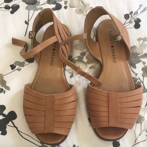 Lucky brand sandals 5.5